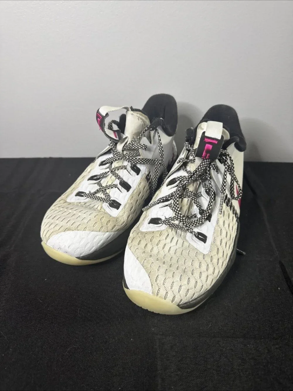 Nike Witness V5 Air Zoom